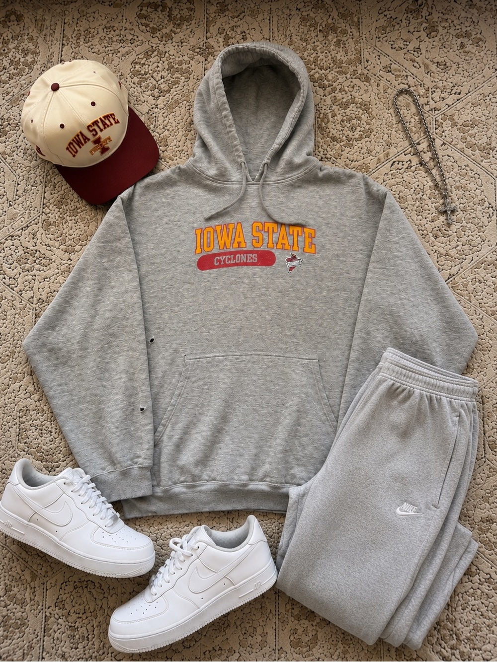 Vintage 90’s NCAA Iowa State Gray Crewneck Hoodie with Yellow & Red Logo